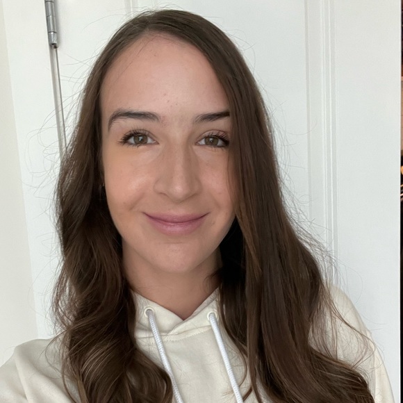 Meet your Posher, Victoria - Picture 1 of 1